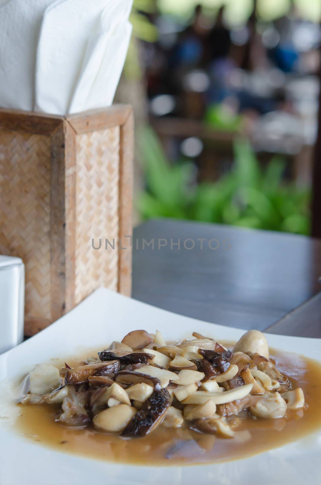 Stir fried  mushroom with oyster sauce on dish