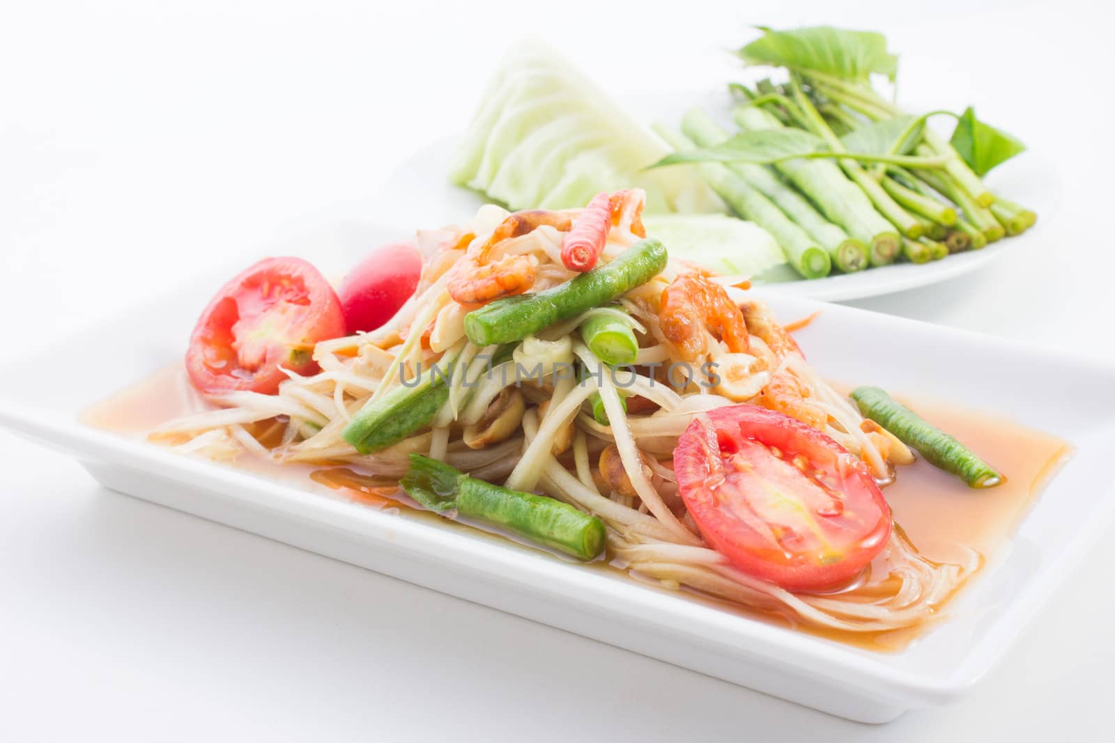 Green papaya salad by tuchkay