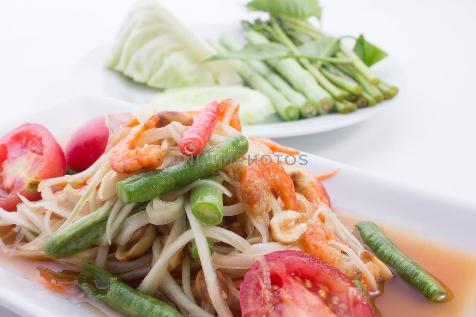 Green papaya salad by tuchkay