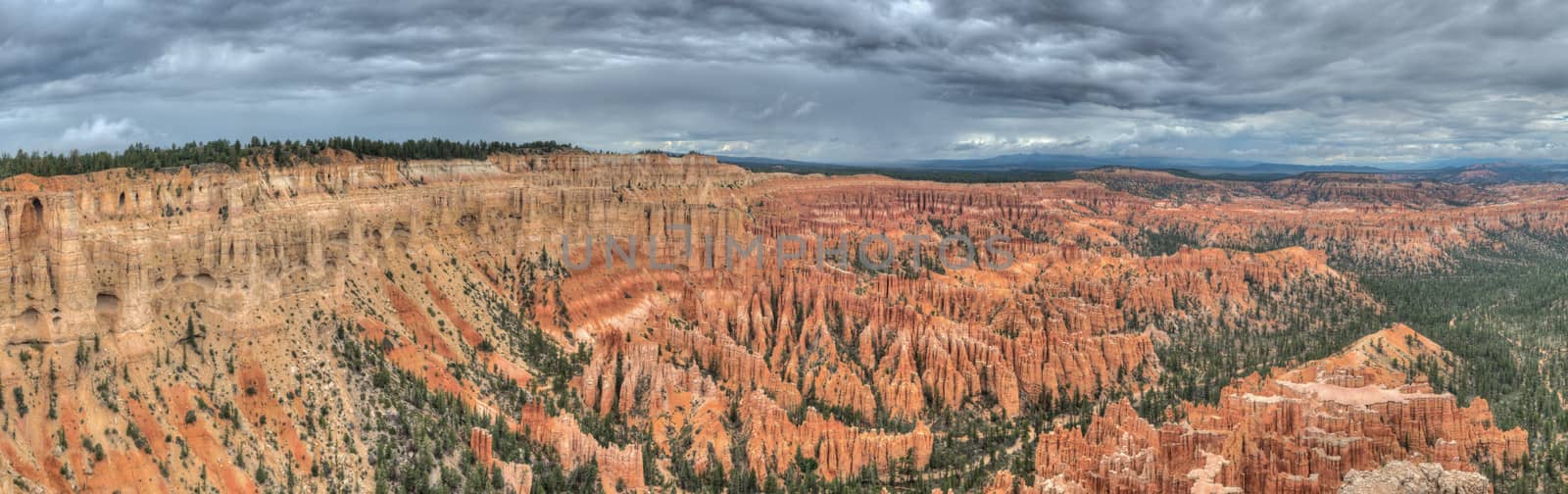 Panorama Bryce Canyon amphitheater by weltreisendertj