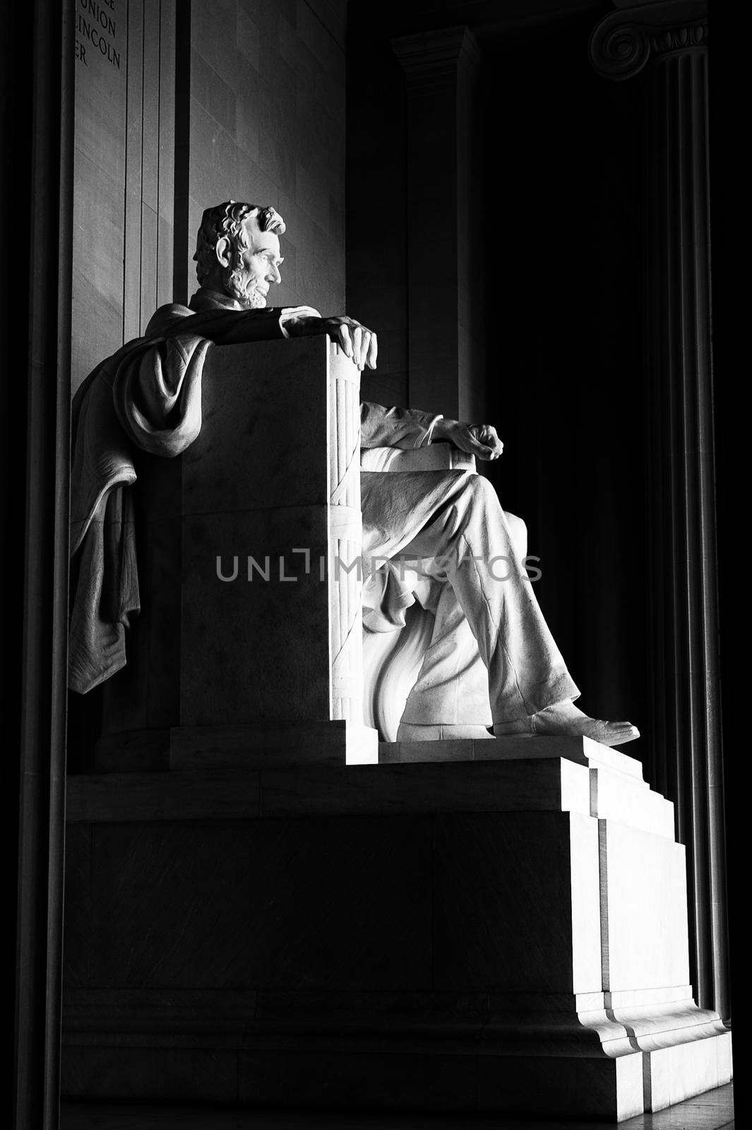 Abraham Lincoln statue in Lincoln Memorial building, Washington, D.C, U.S.A.