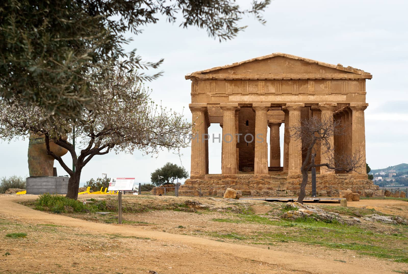 The ruins of Temple of Concordia, Agrigento by gandolfocannatella