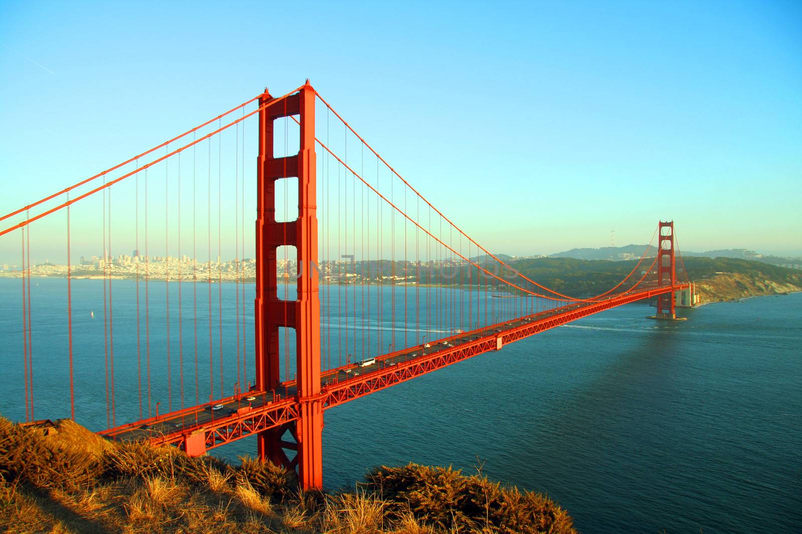 Golden Gate Bridge by CelsoDiniz