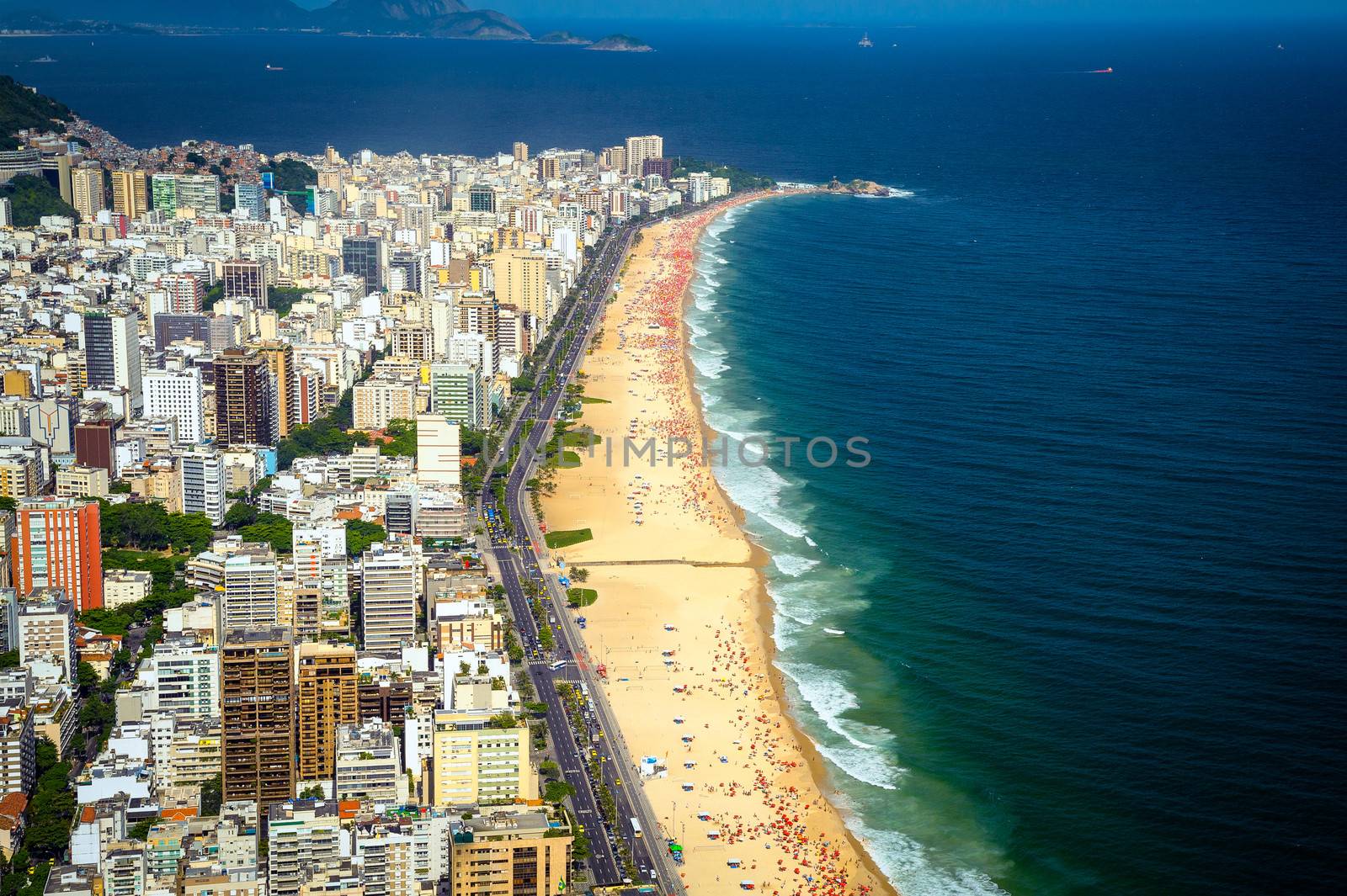 Ipanema beach by CelsoDiniz