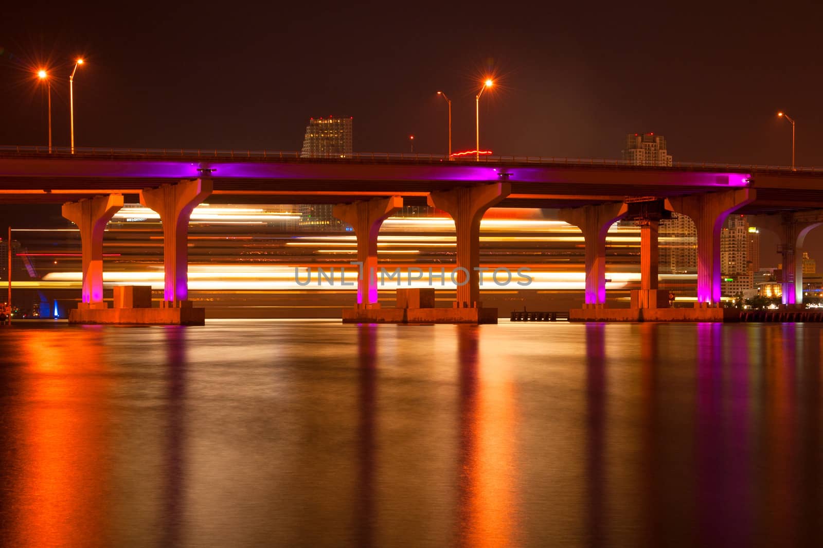 MacArthur Causeway Bridge at night by CelsoDiniz