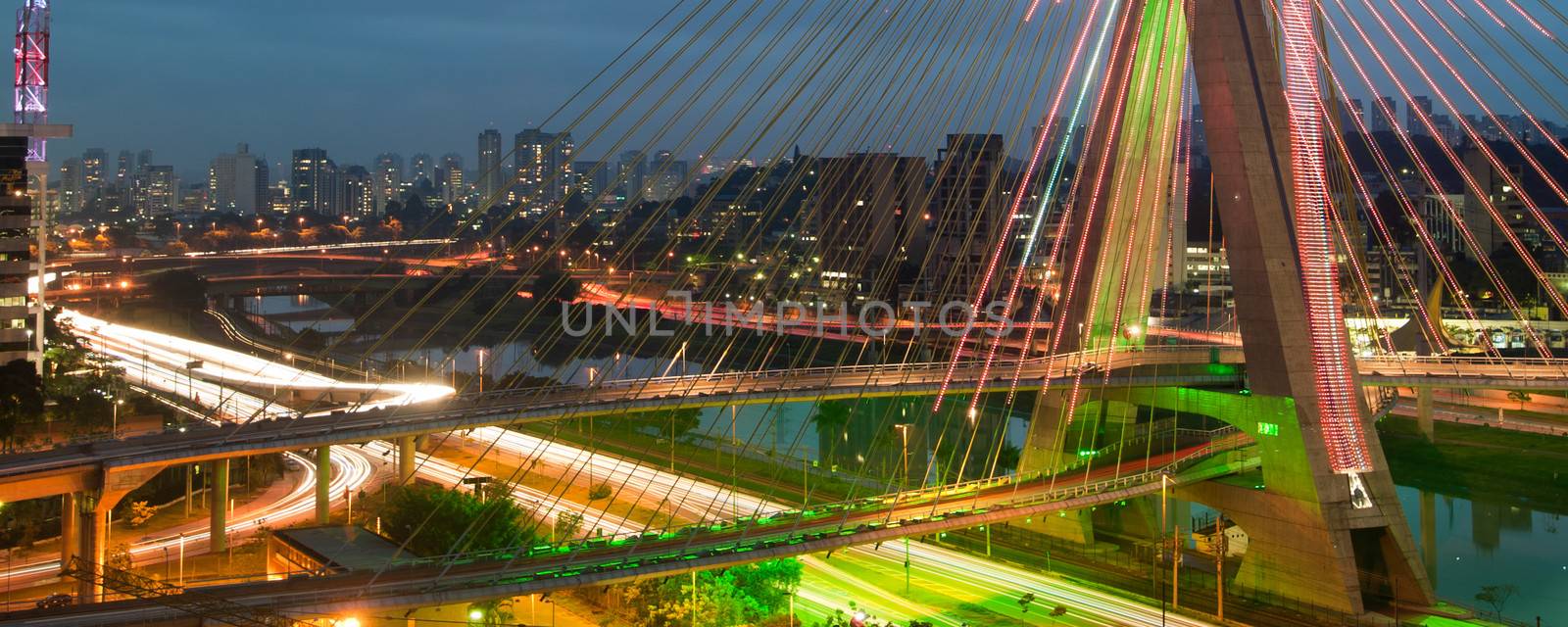 Most famous bridge in the city at dusk, Octavio Frias De Oliveira Bridge, Pinheiros River, Sao Paulo, Brazil