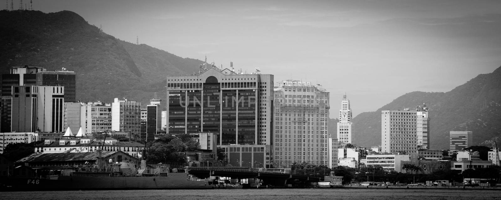 Rio de Janeiro city skyline by CelsoDiniz