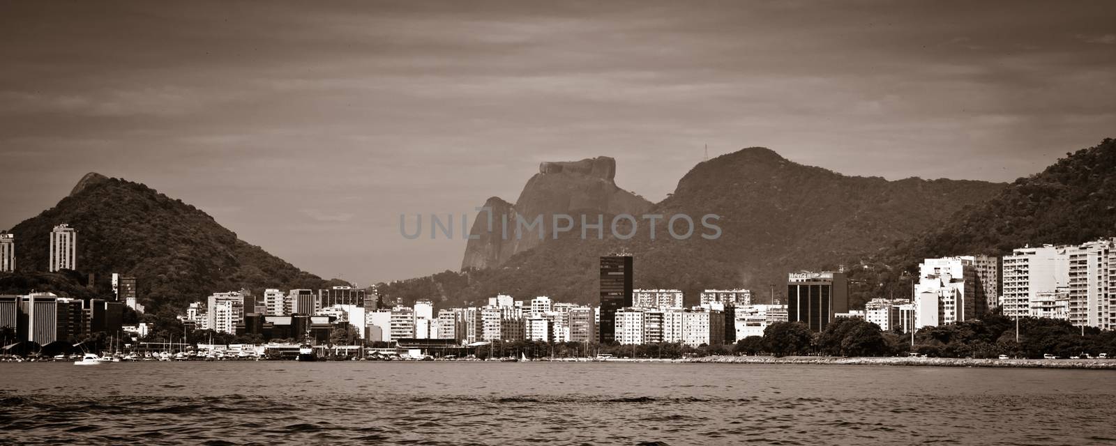 Rio de Janeiro landscape by CelsoDiniz