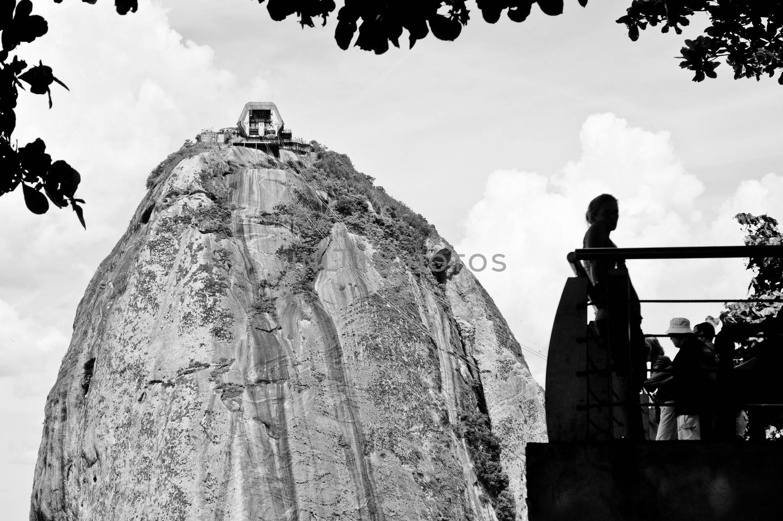 Sugarloaf mountain by CelsoDiniz