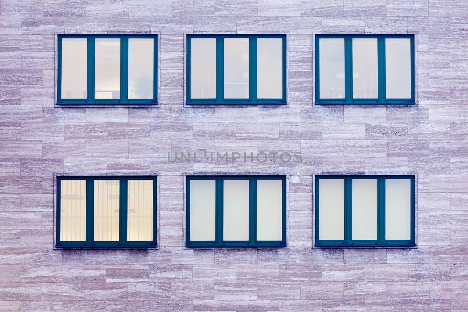 Commercial building windows architecture pattern by PiLens