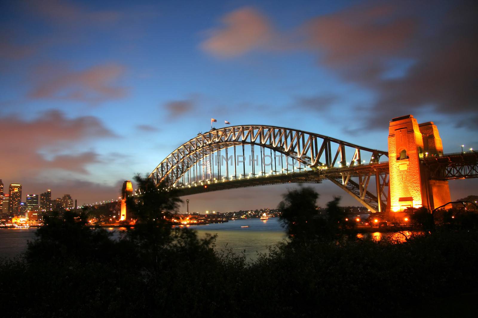 Sydney Harbour Bridge at dusk by CelsoDiniz