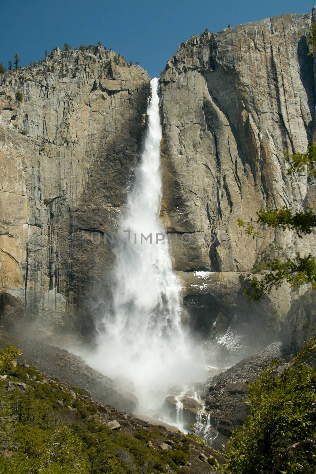 Scenic view of Yosemite Falls in Yosemite National Park, California, U.S.A.