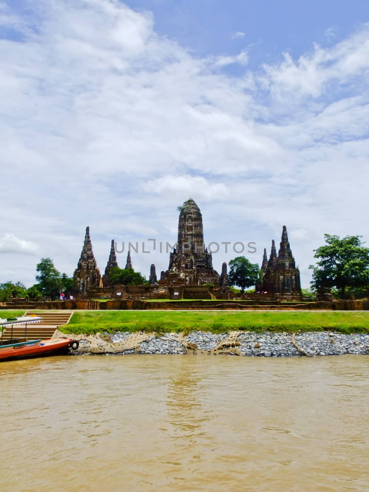 Chaiwatthanaram buddhist monastery on the bank of Chaopraya river in Ayutthaya, old capital city, in Thailand