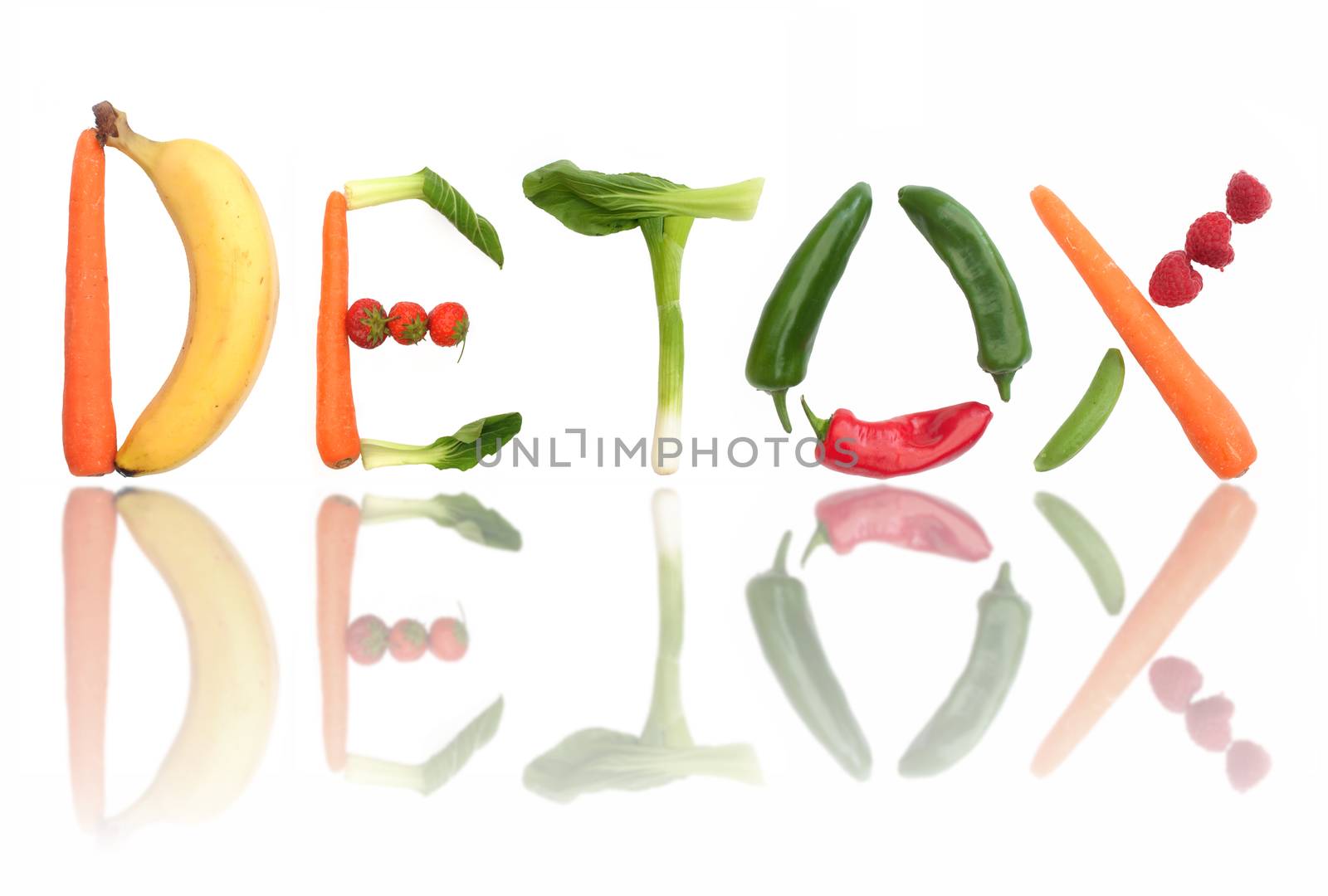 Detox spelt using fruits and vegetables 