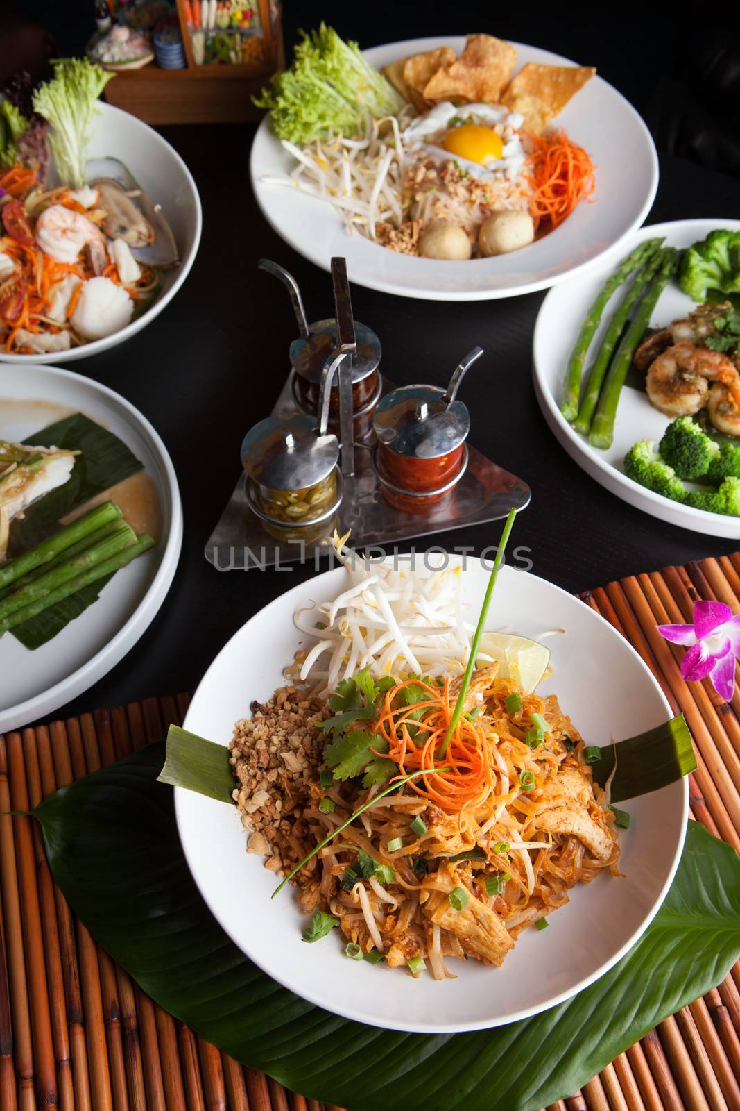 Chicken Pad Thai by graficallyminded