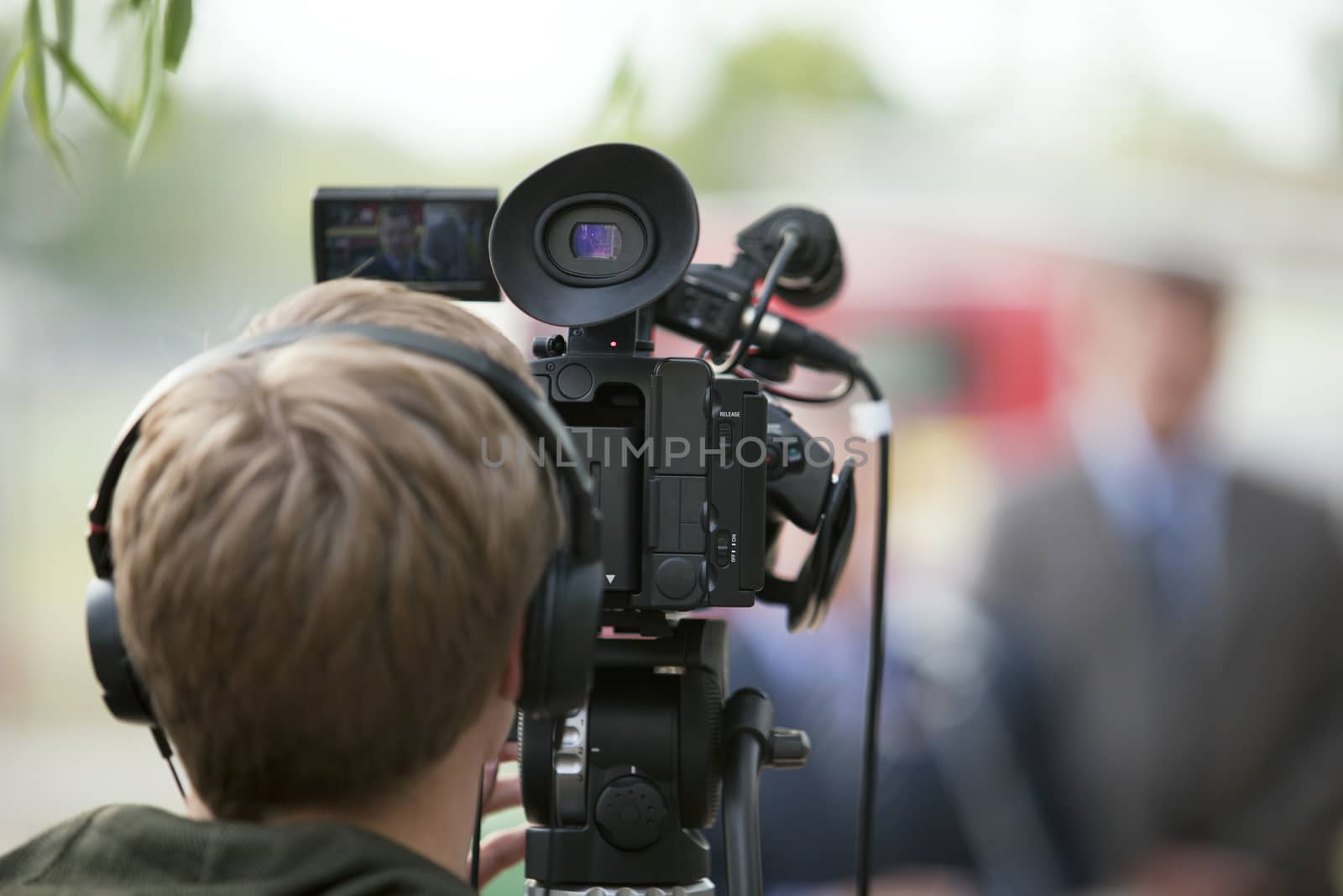 Covering an event with a video camera