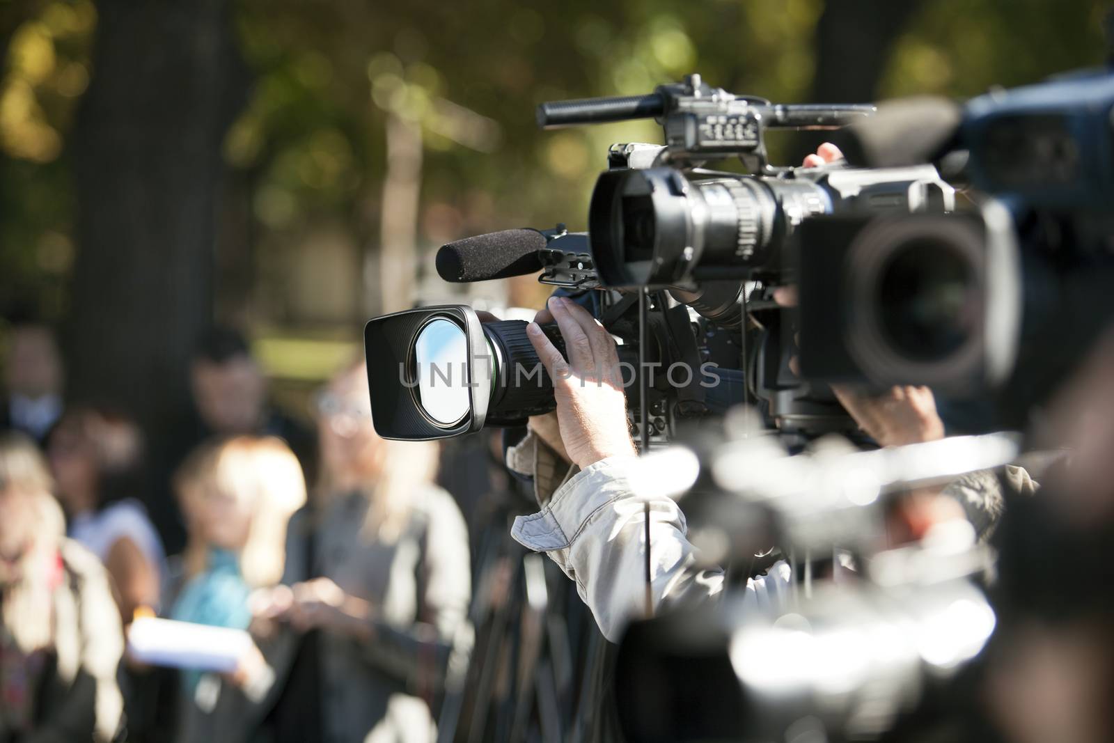 Covering an event with a video camera