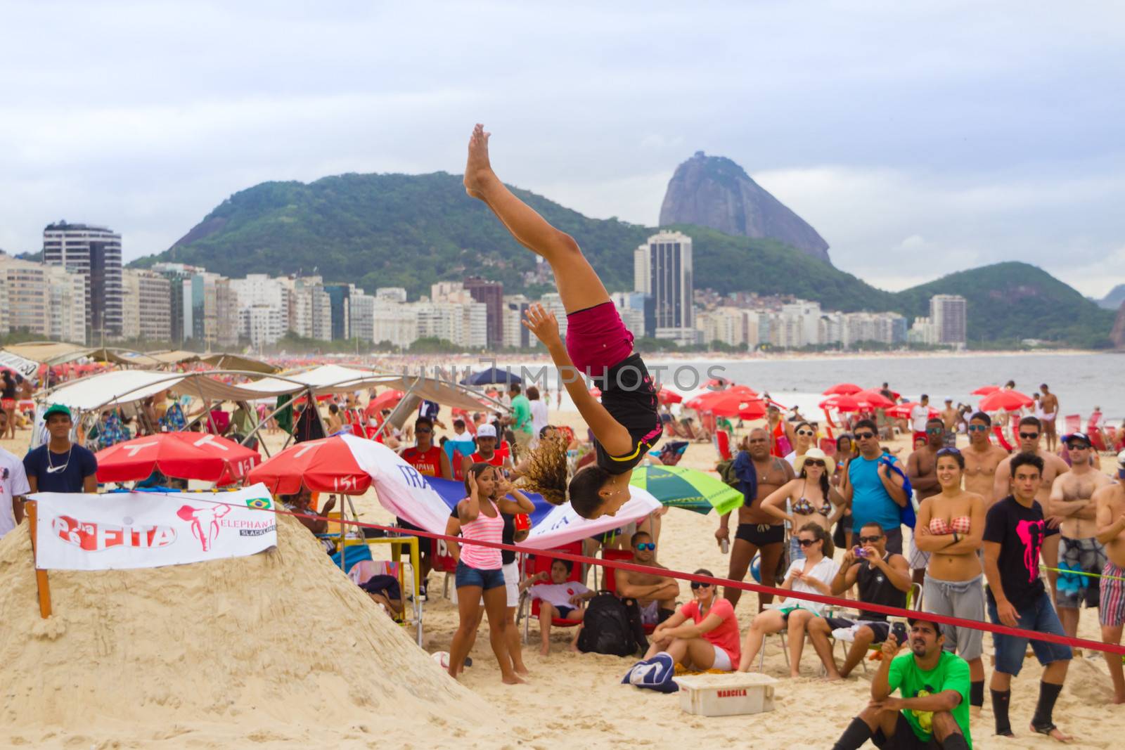 Slackline on Copacabana beach, Rio de Janeiro, Brazil. by kasto