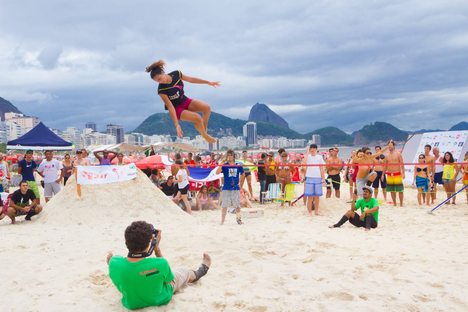 Slackline on Copacabana beach, Rio de Janeiro, Brazil. by kasto