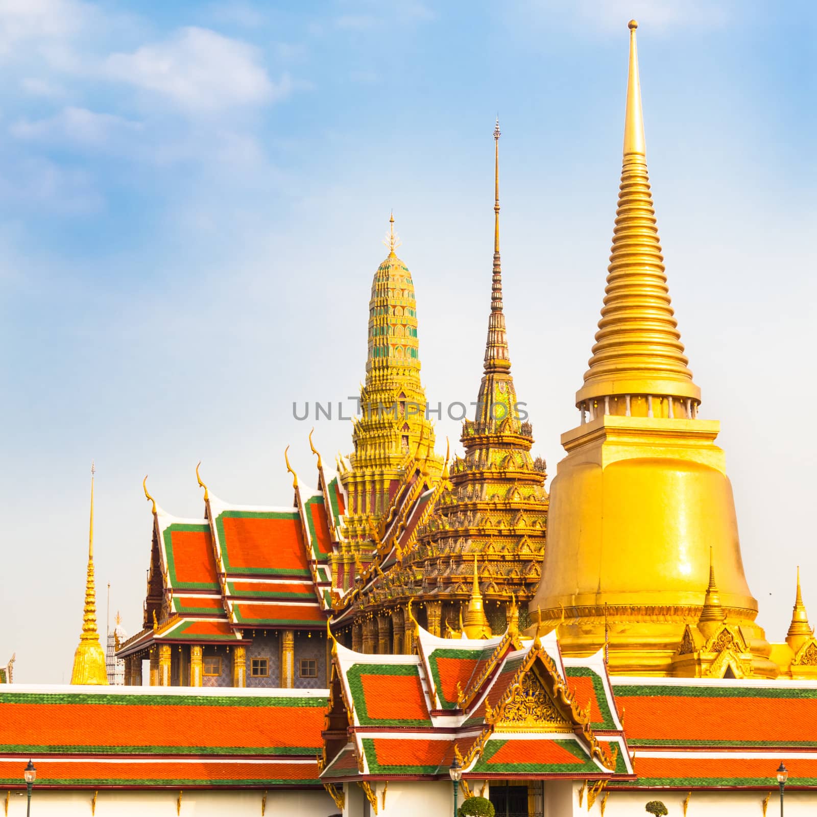 Thailand, Bangkok, The Wat Phra Kaew ( Temple of the Emerald Buddha), famous for golden pagoda.