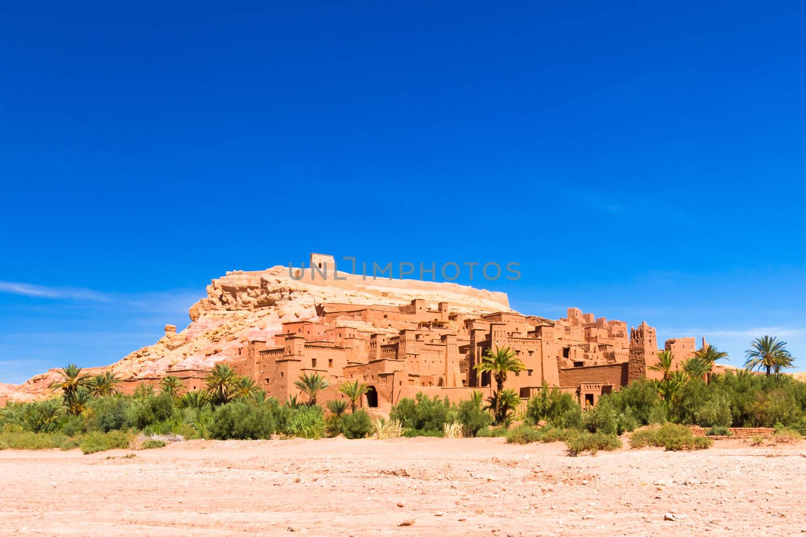 Ait Benhaddou,fortified city, kasbah or ksar, along the former caravan route between Sahara and Marrakech in present day Morocco. It is situated in Souss Massa Draa on a hill along the Ounila River.