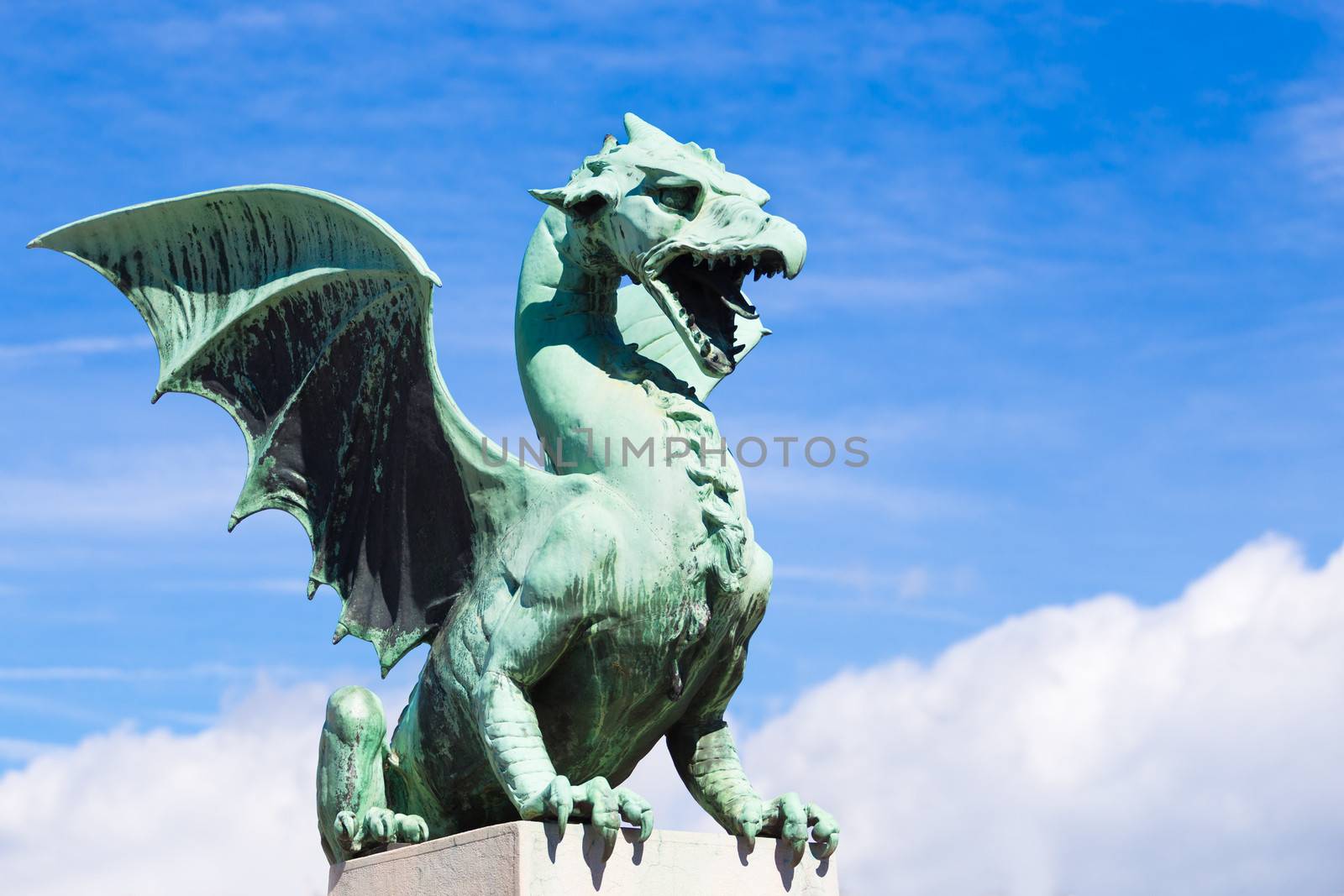 Dragon bridge, Ljubljana, Slovenia. by kasto