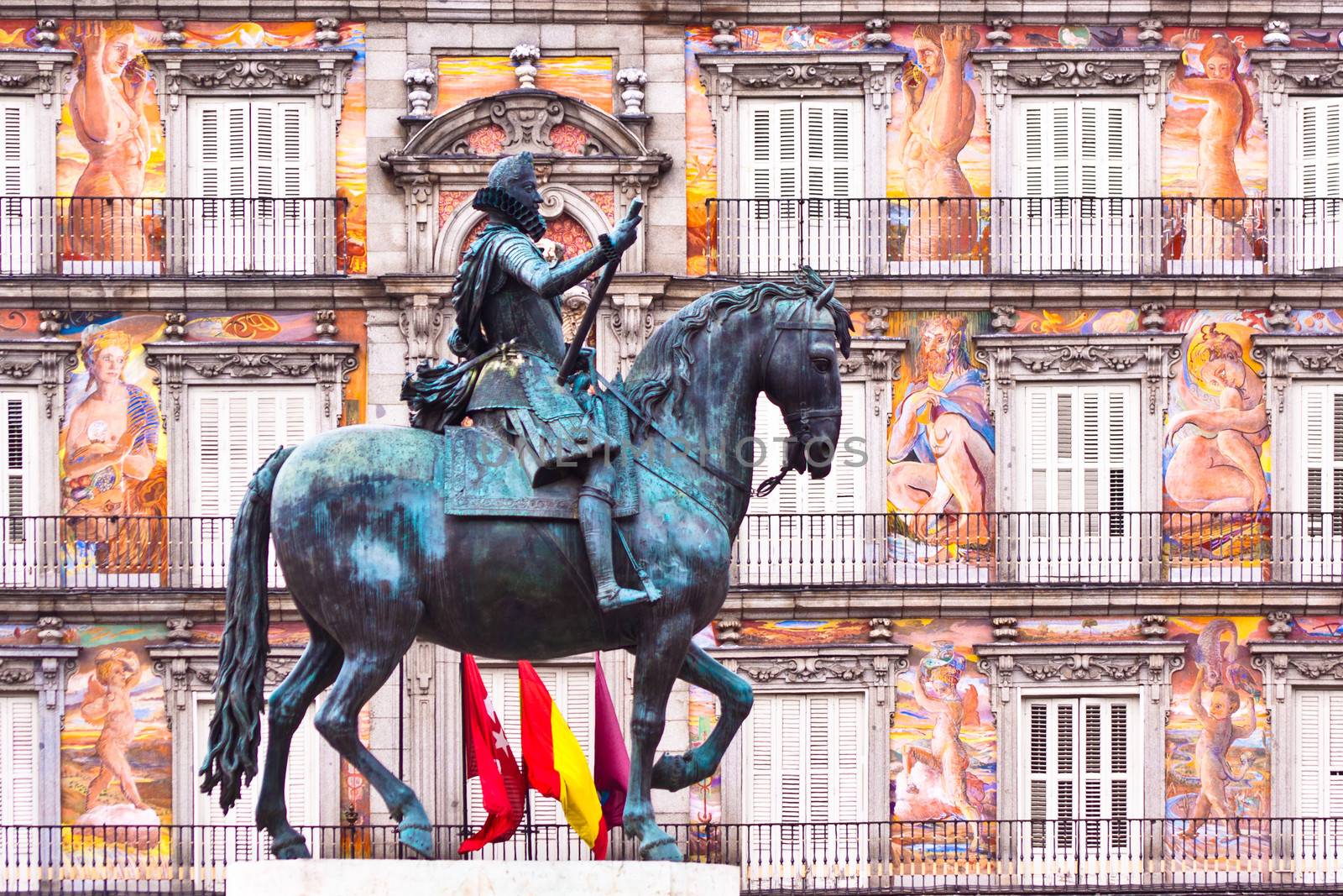 Statue of King Philips III, Plaza Mayor, Madrid. by kasto