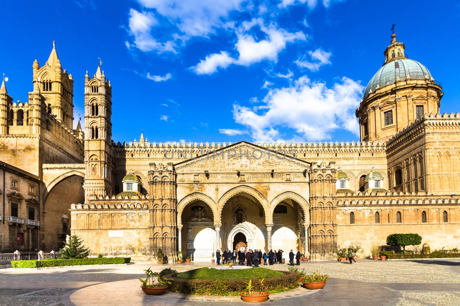 The Cathedral of Palermo, Italy. by kasto