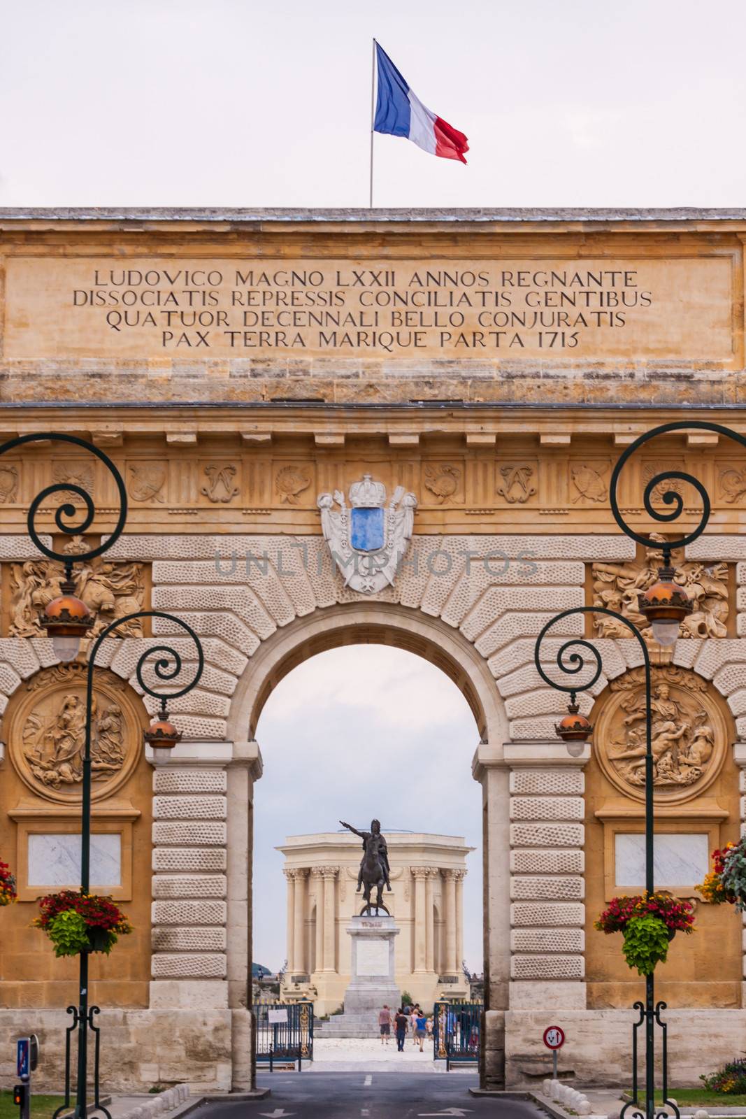 Arc de Triomphe and Chateau d'Eau palace - water tower in the end of aqueduct in Montpellier, France.