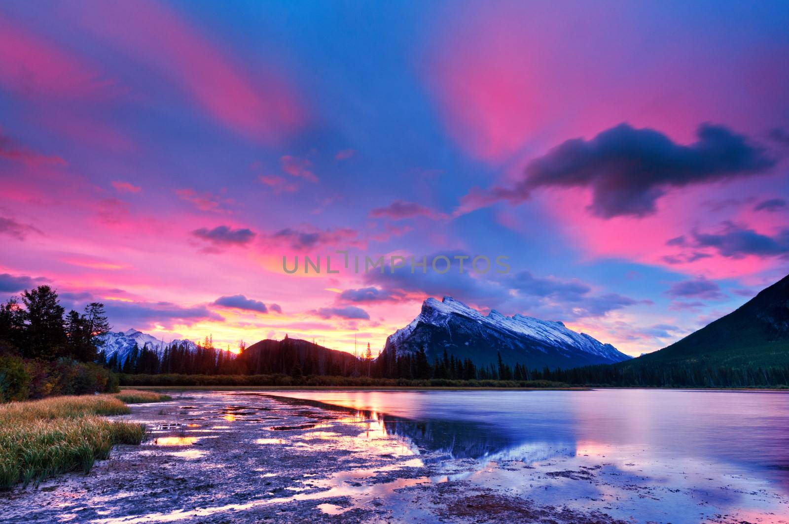 Sunset above Vermilion Lakes, Banff National Park by 3523Studio
