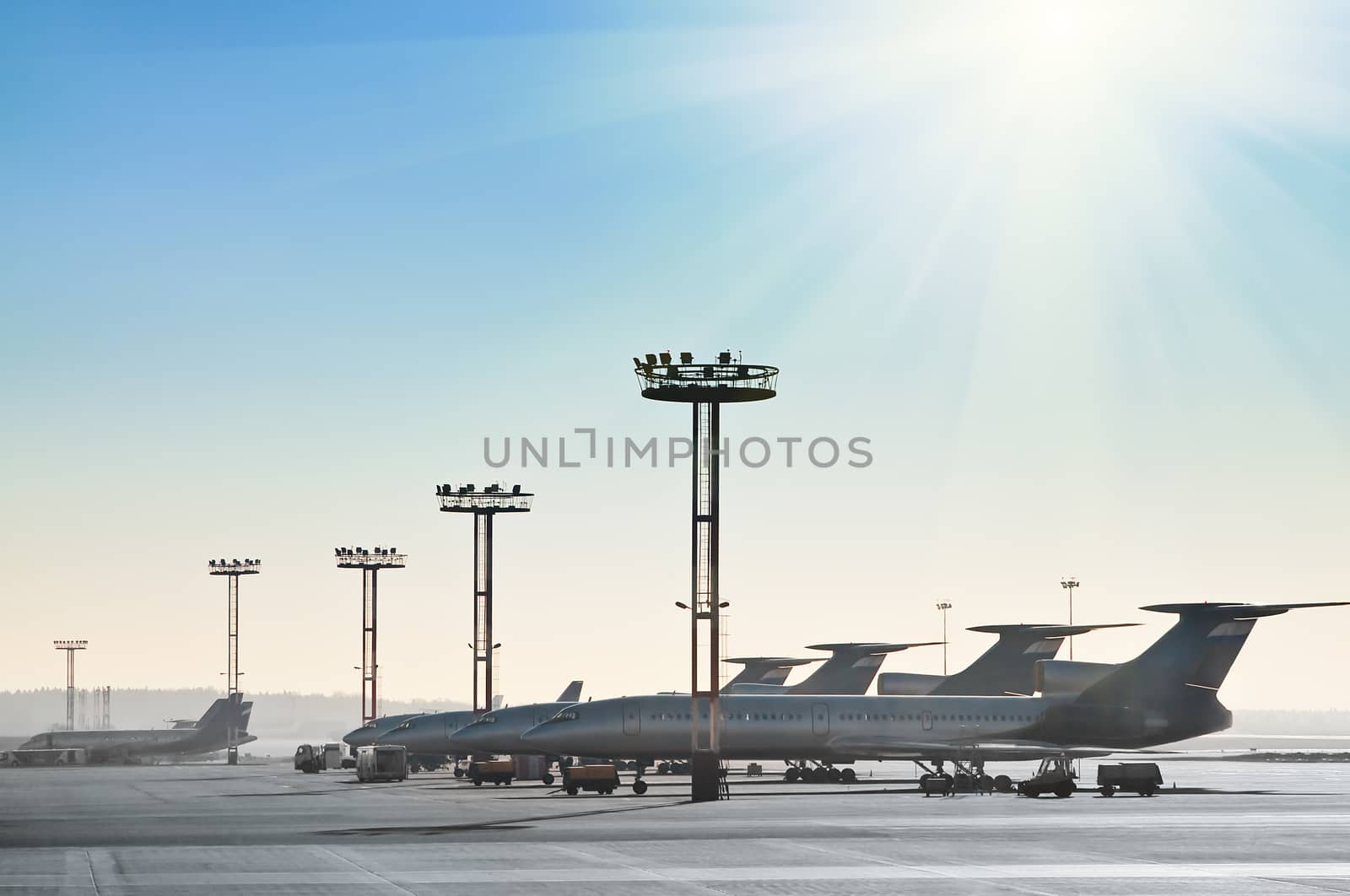 Planes on the runway  by zeffss