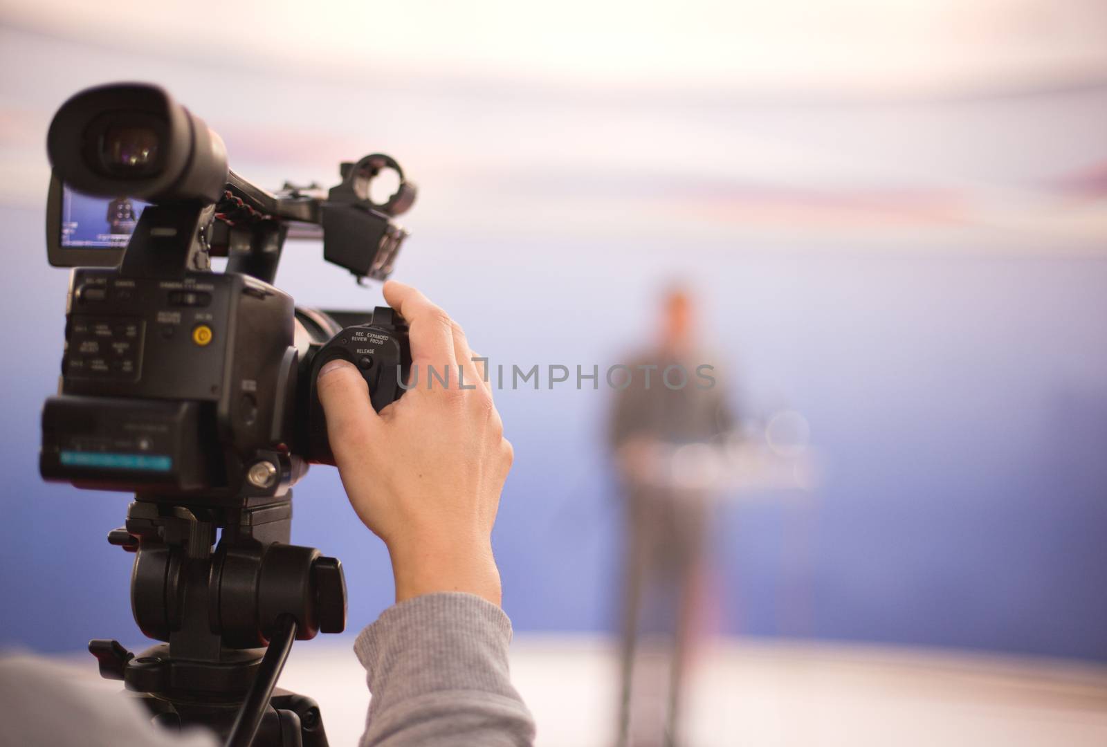 Covering an event with a video camera