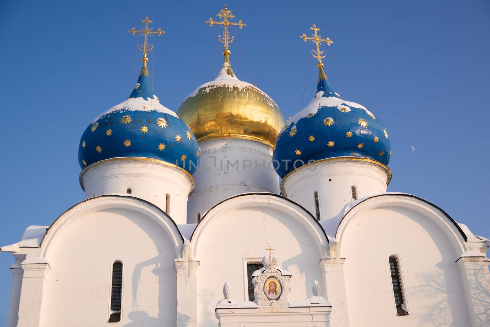 Three domes church by dyvan