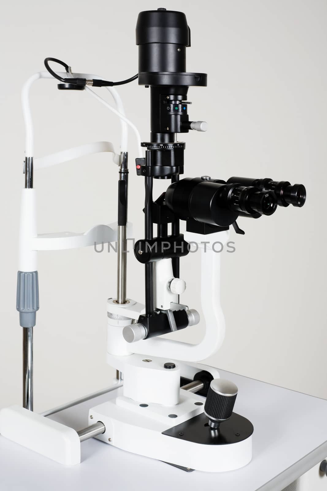 Modern microscope by terex