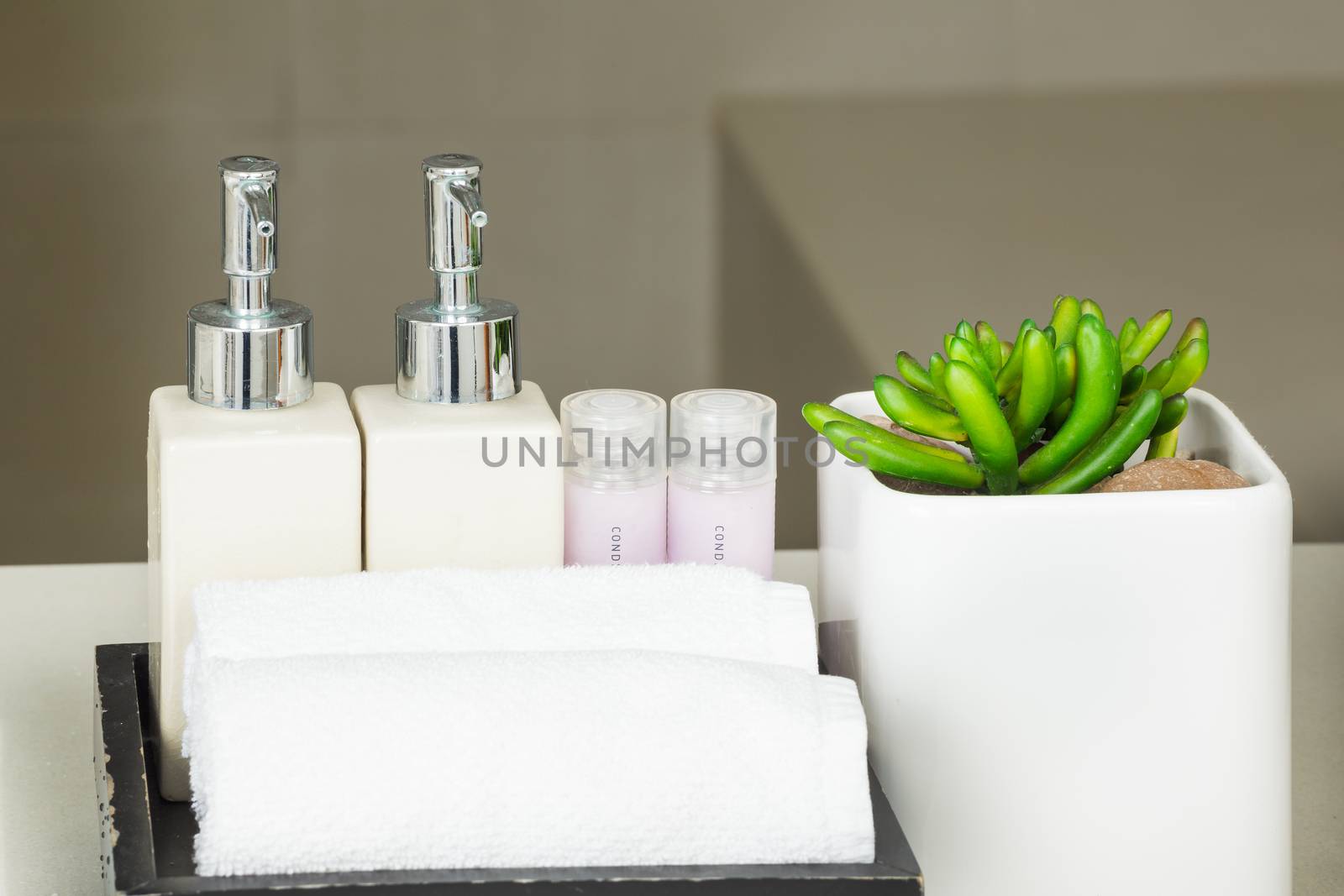 Bathroom set