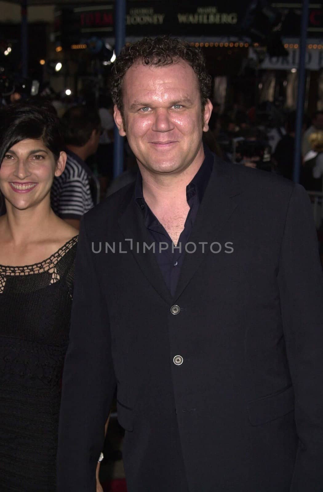 John C. Reilly and Alison Dickey at the premiere of Warner Brother's "The Perfect Storm" in Westwood, 06-26-00