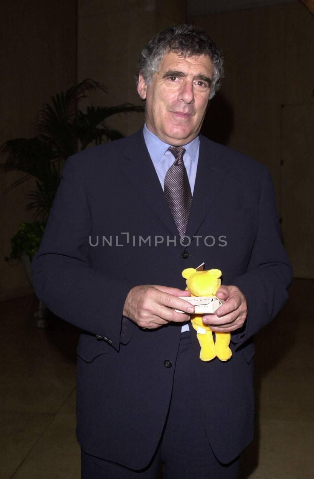 Elliot Gould at the Lily Claire Foundation's third annual dinner to fight birth defects, Beverly Hills, 10-14-00