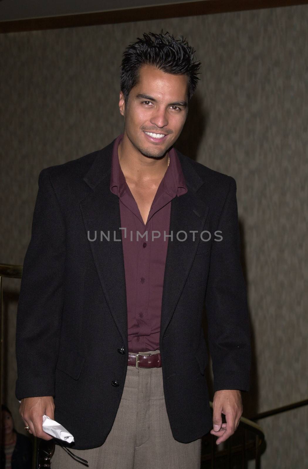 Jose Solano at the Actors and Others for Animals benefit, Universal City, 10-21-00
