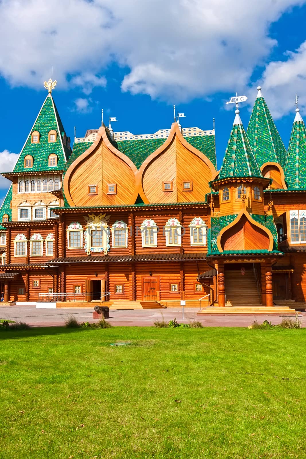 Wooden palace in park Kolomenskoe, Moscow, Russia