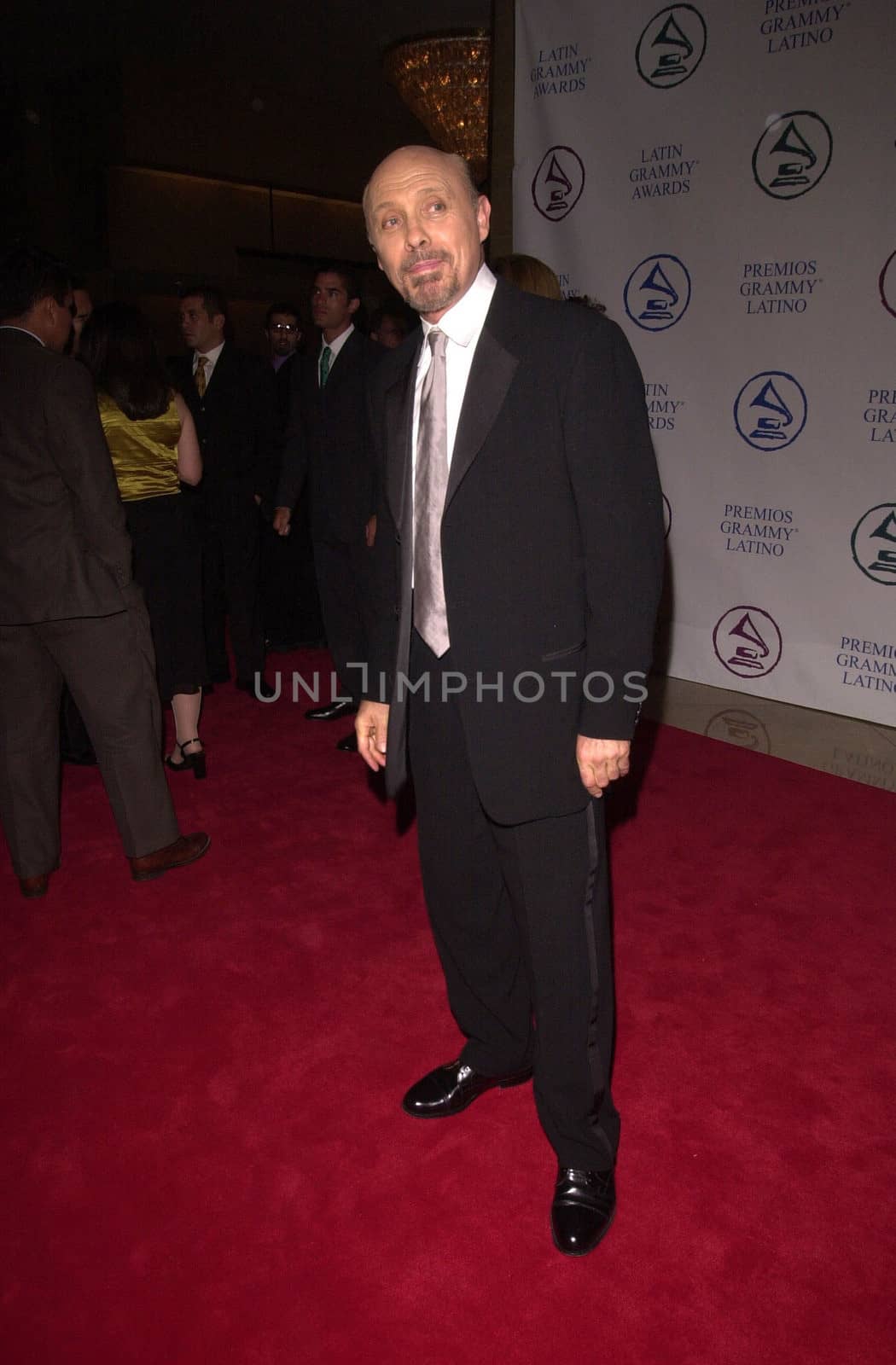 Hector Elizondo at the Latin Academy of Recording Arts and Sciences pre-Latin Grammy gala in Beverly Hills, 09-11-00