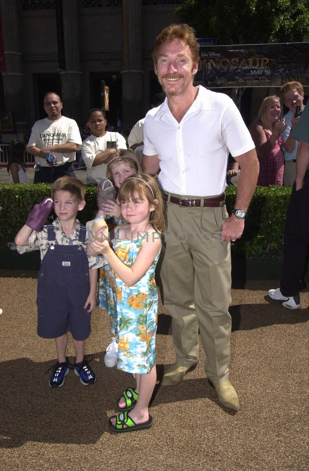 Danny Bonaduce with family at the premiere of Disney's "DINOSAUR" in Hollywood, 05-13-00