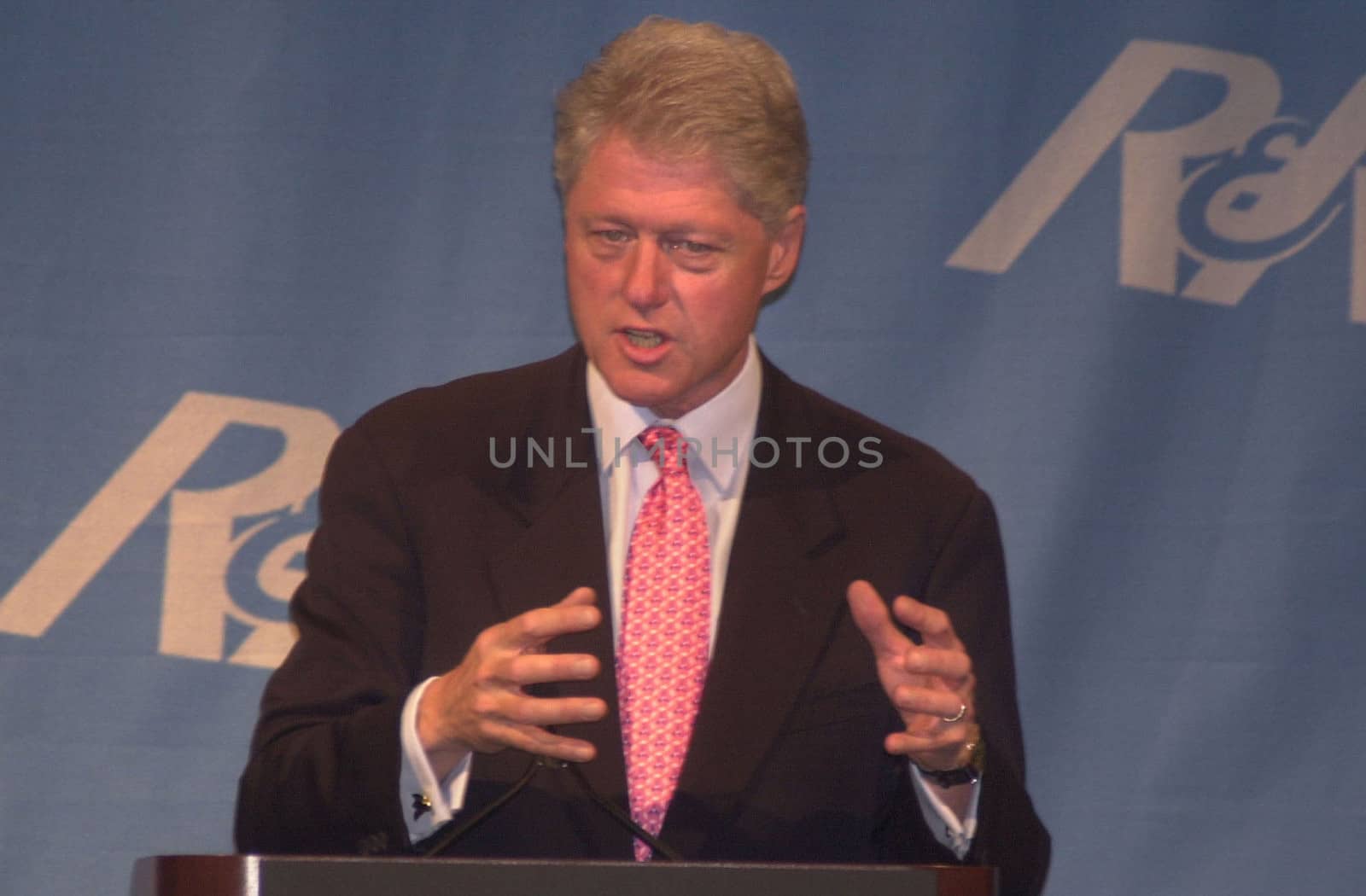 Bill Clinton at the 2001 Radio and Records Convention, Century Pl;aza Hotel, Century City, 06-14-01