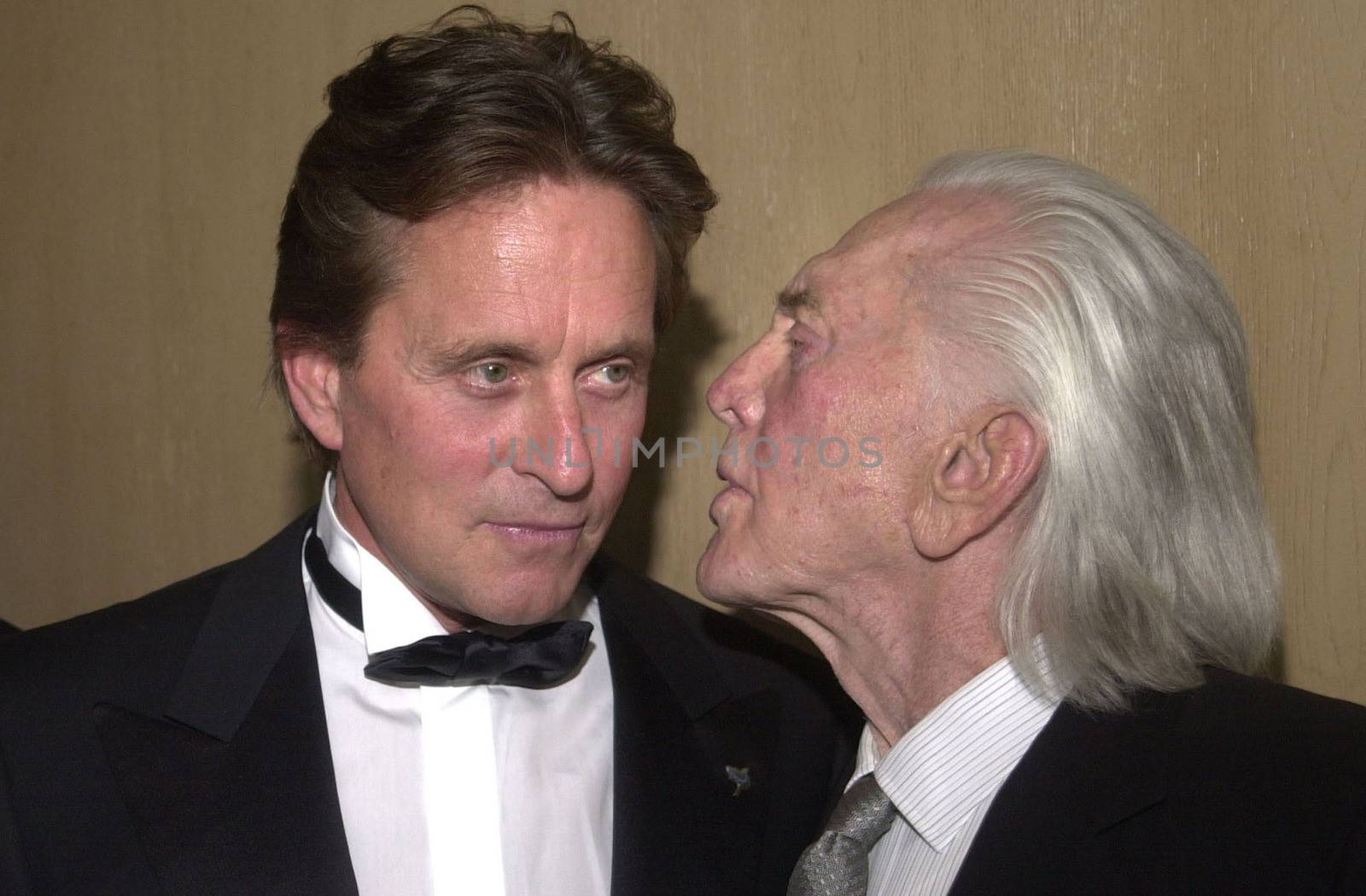 Michael Douglas and Kirk Douglas at the Simon Wiesenthal Center Museum of Tolerance 2001 National Tribute Dinner, Beverly Hilton Hotel, Beverly Hills, 06-25-01