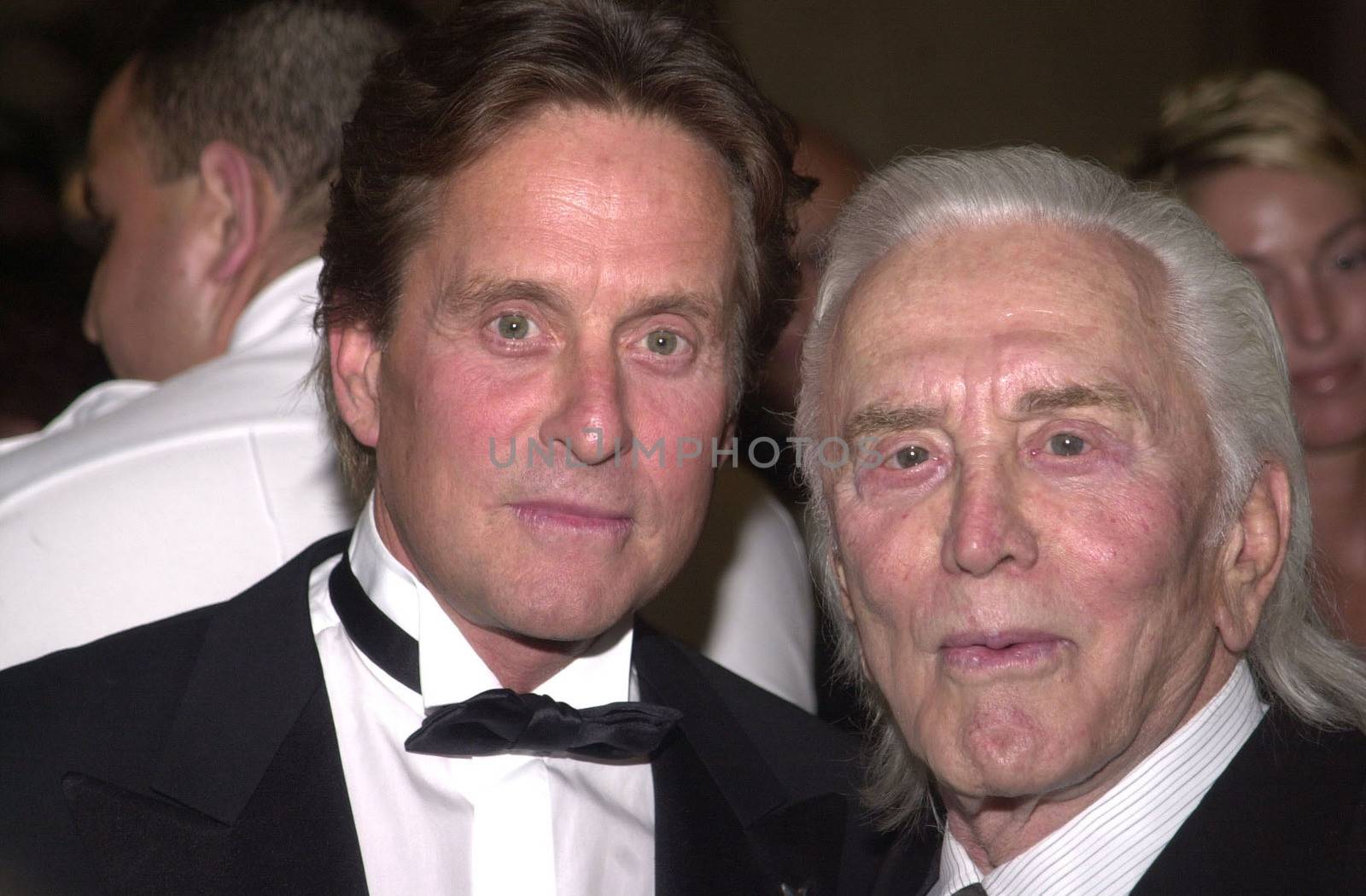 Michael Douglas and Kirk Douglas at the Simon Wiesenthal Center Museum of Tolerance 2001 National Tribute Dinner, Beverly Hilton Hotel, Beverly Hills, 06-25-01