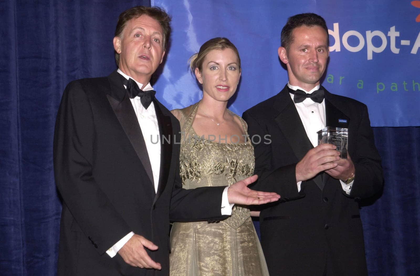 Paul McCartney, Heather Mills, Radosav Zikovic at the special benefit for Adopt-A-Minefield, Regent Beverly Wilshire Hotel, Beverly Hills, 06-14-01