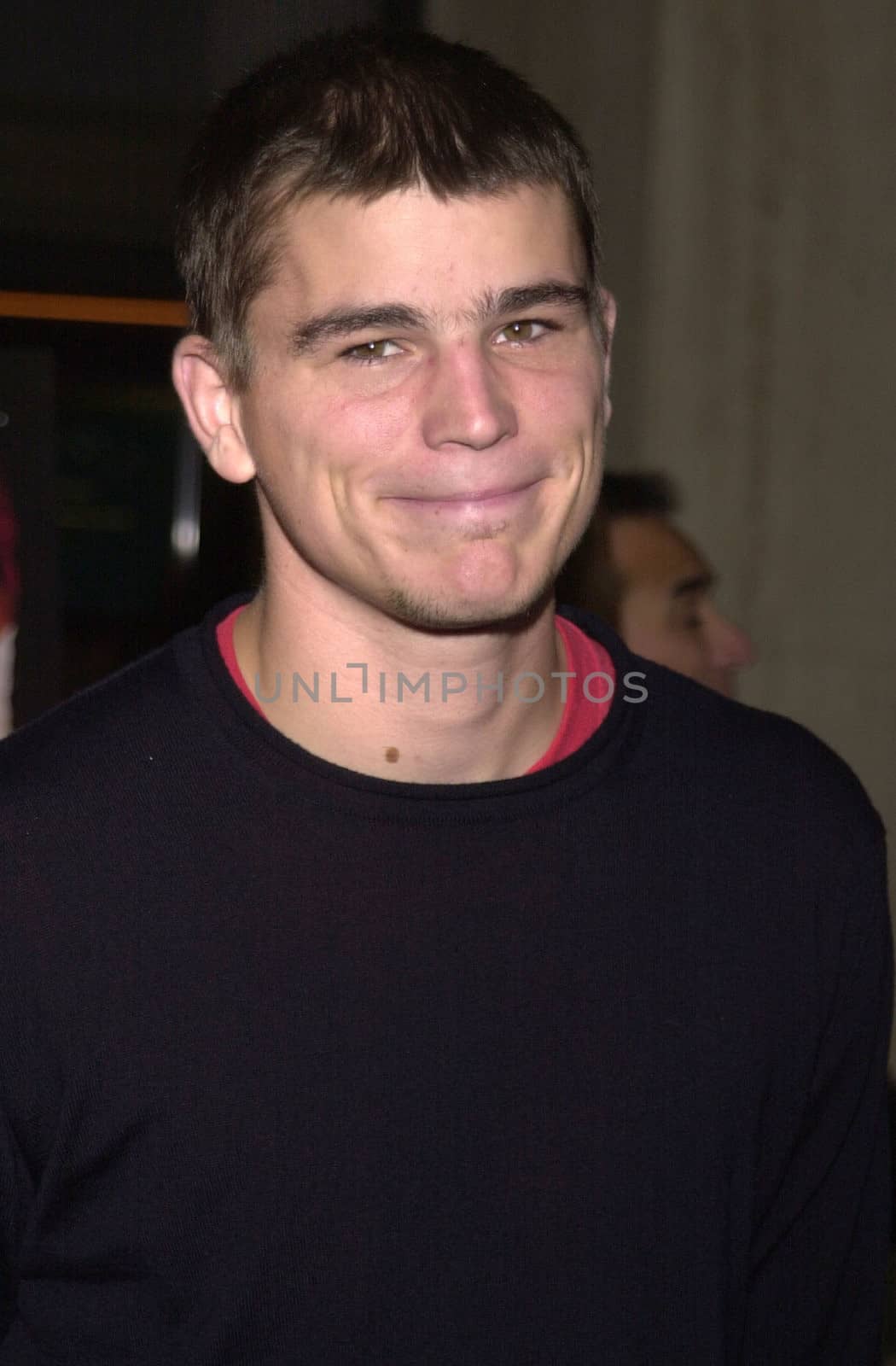 Josh Hartnett at the premiere of the Lions Gate film "O" at Loews Cineplex Theaters, Century City, 08-27-01