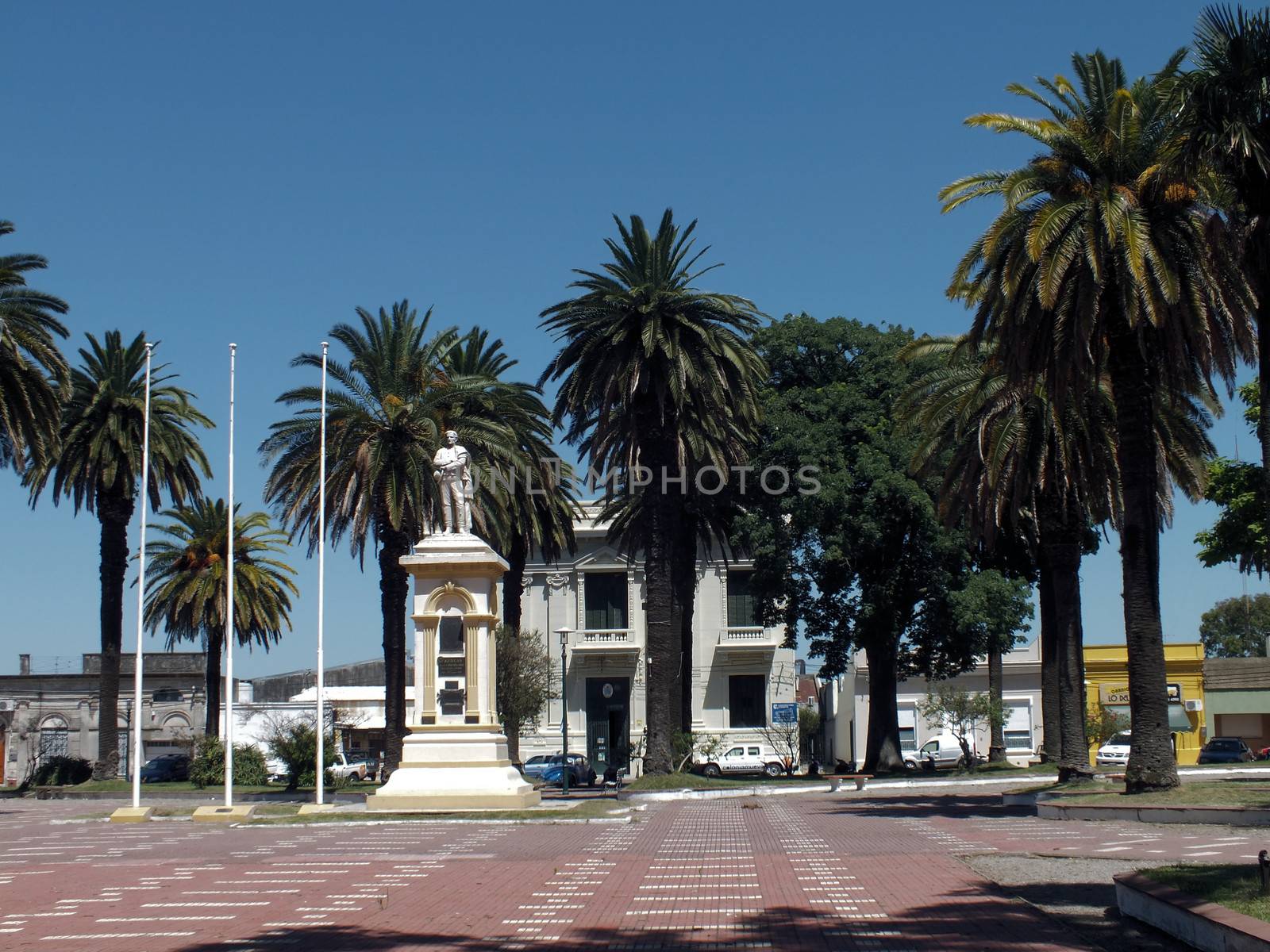 One of Carmelo's two squares is the Plaza Artigas with its statue of Artigas which was unveiled in 1916 to celebrate the town's centenary. The city is the only city founded personally by the Uruguayan national hero.