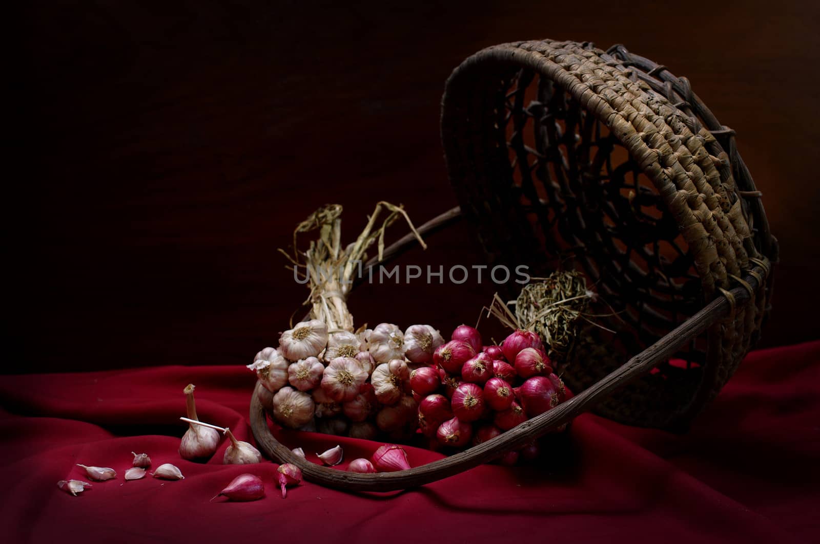 Shallots and Garlic in basket, Still life