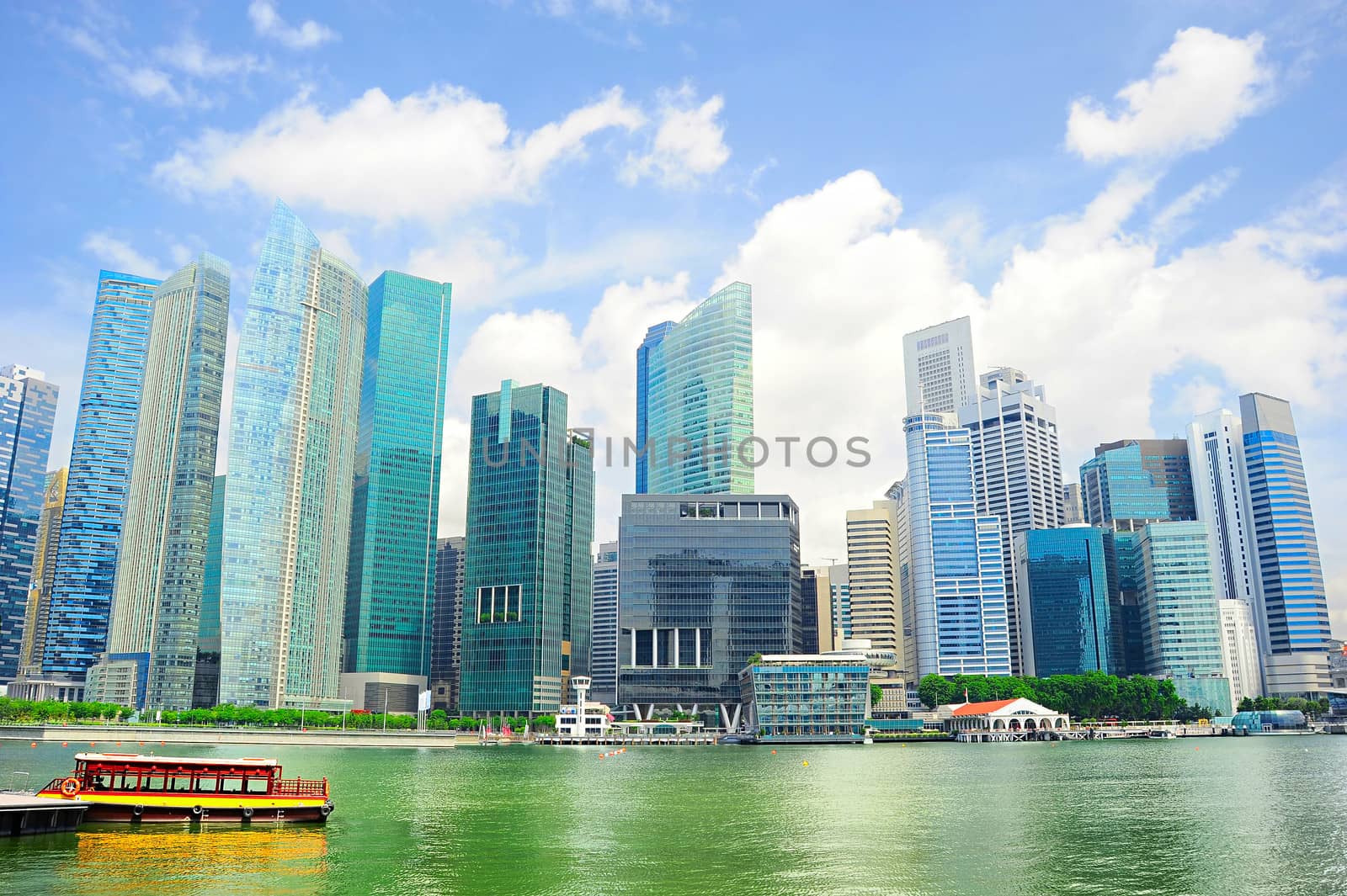 Panoramic view on Singapore city center and a bay