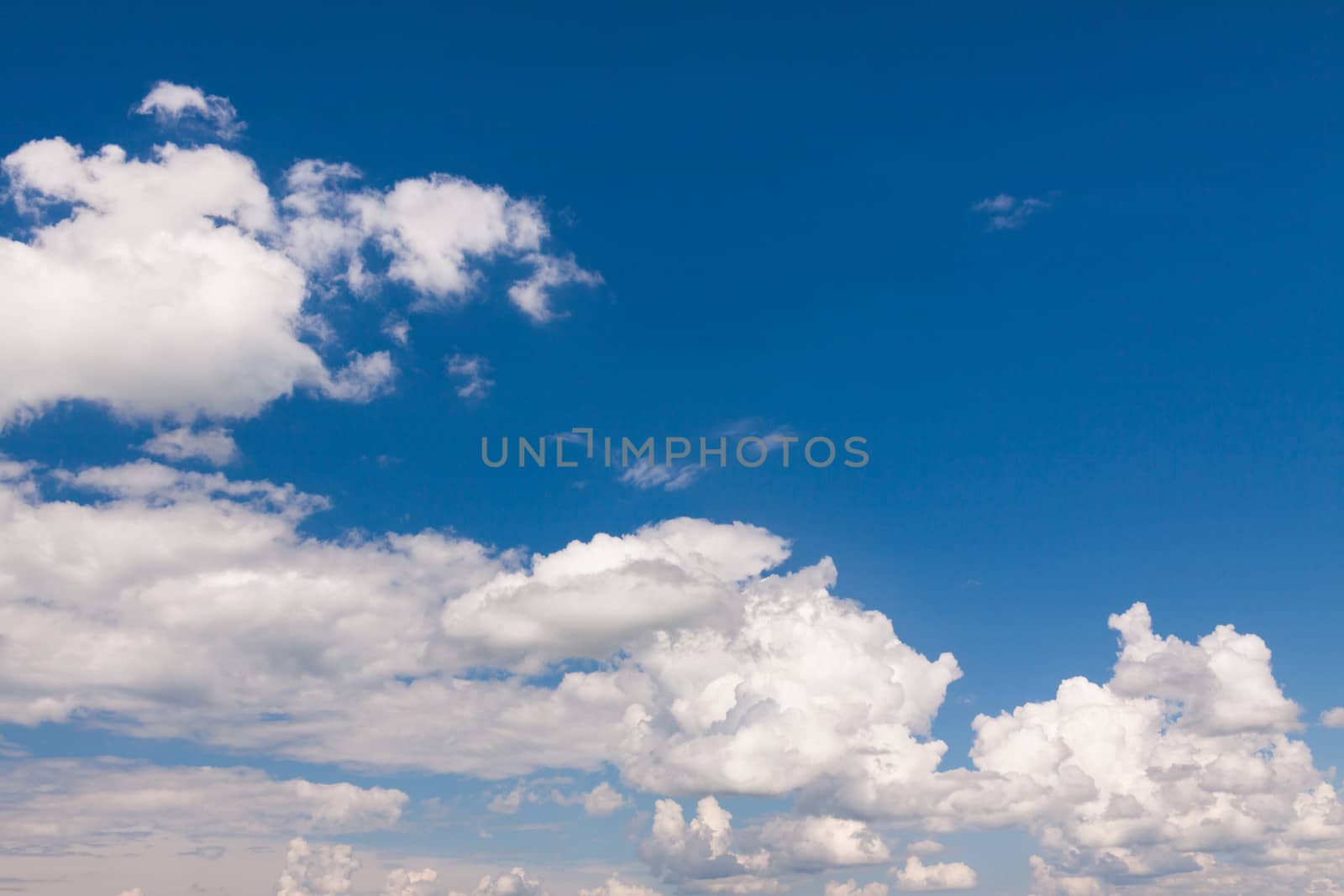 Blue sky by vtorous